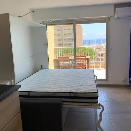 L'Effet Mer, Duplex Sur Le Port Avec Ses 2 Terrasses Vue Mer Hyères Exterior foto